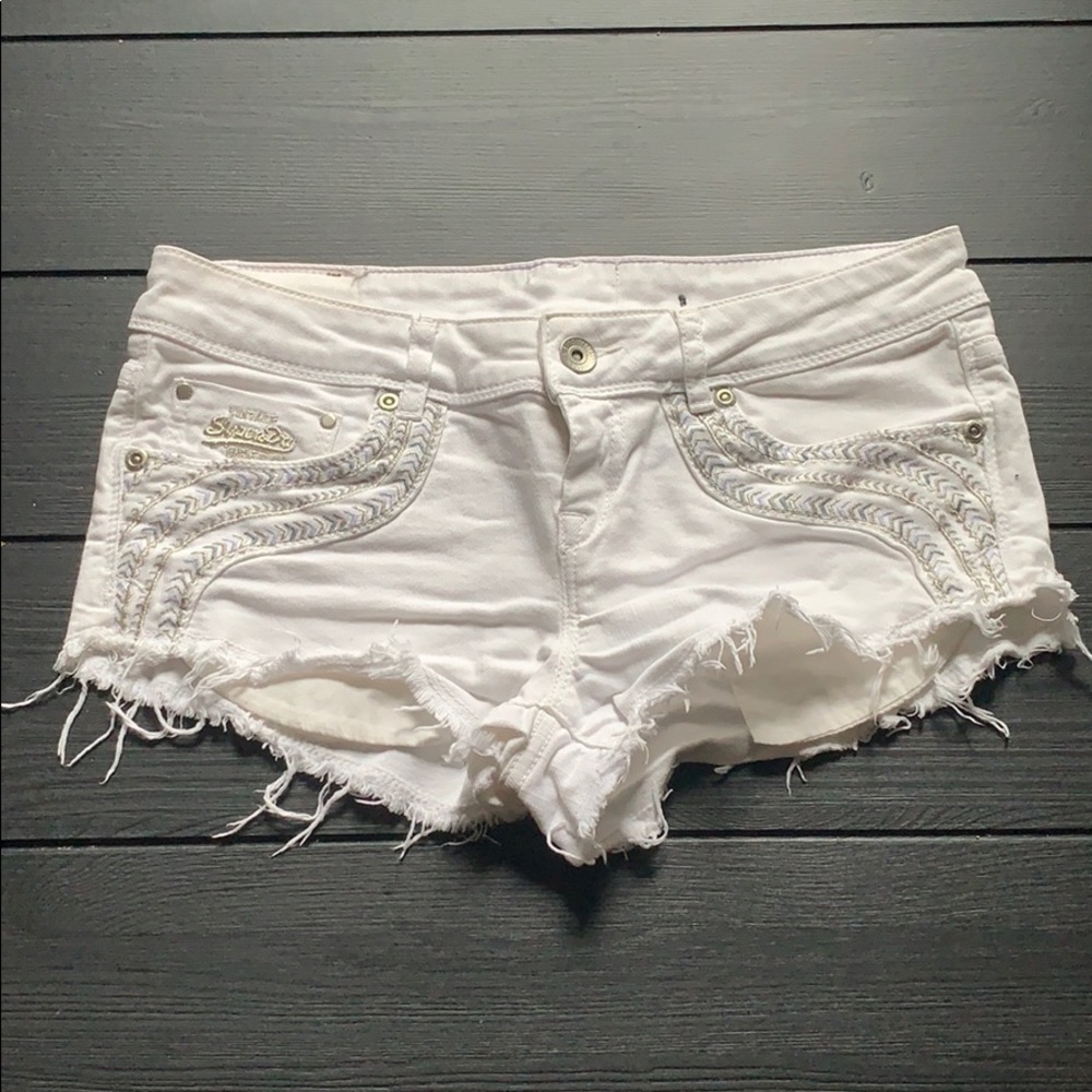 SuperDry short shorts!